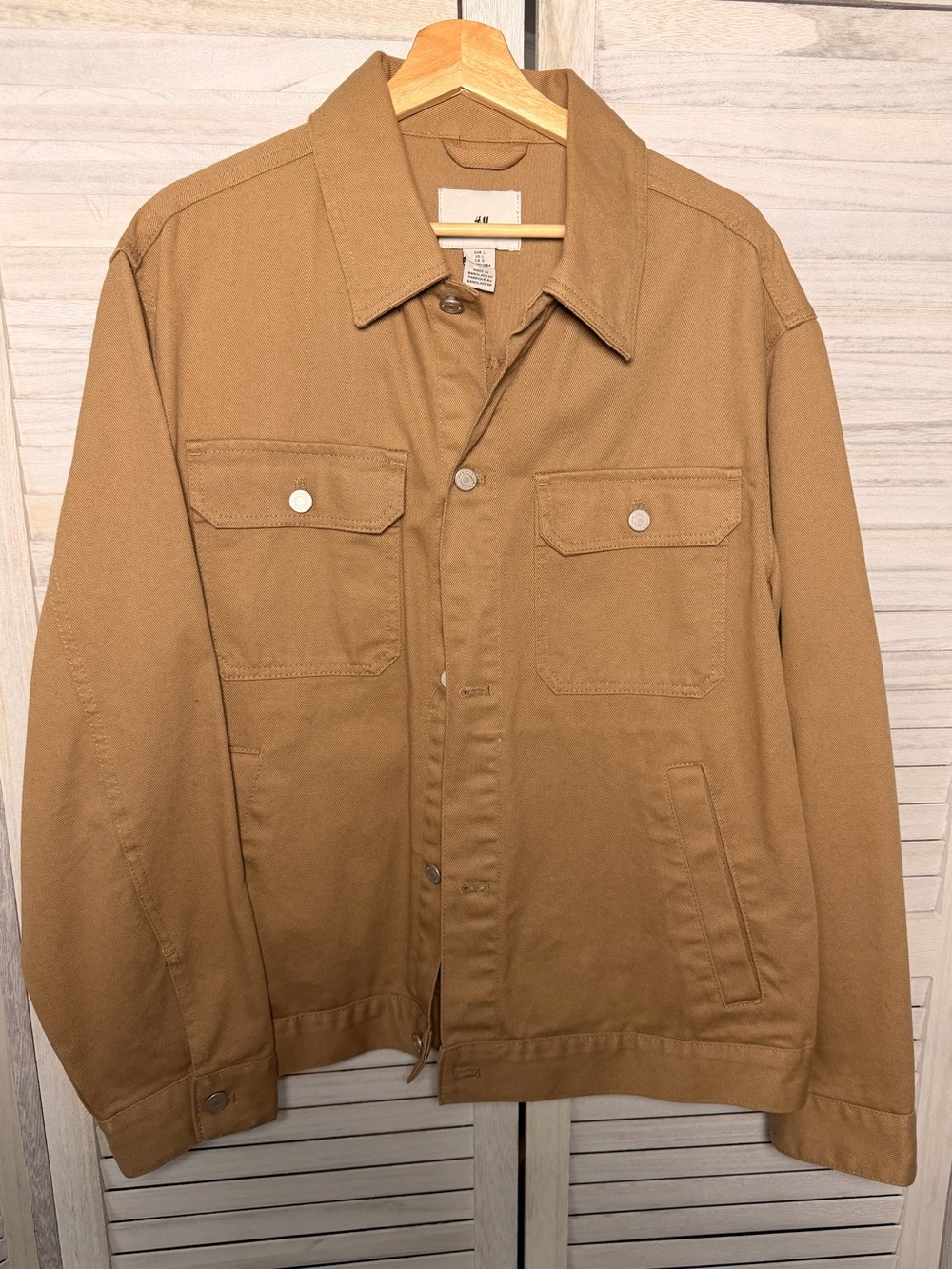NWOT H&M denim jacket large